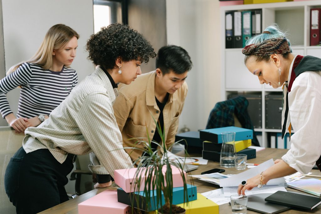 Cash Flow vs Profit: Why a Small Business Can Make Sales and Still Run Out of Money pexels ivan s 8117465